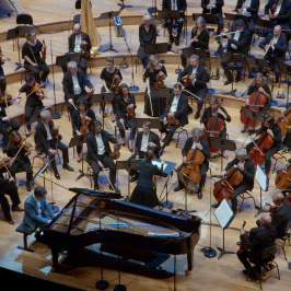Orchestre de Paris / Elim Chan / Lucas Debargue