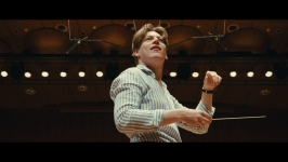 Movements, the Asian tour of the Paris Orchestra